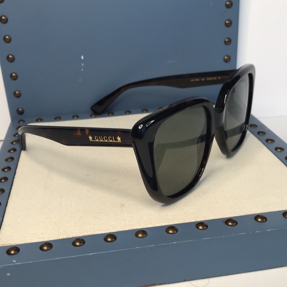 GUCCI GG1169S 003 cat eye sunglass in shiny dark havana frame with green lenses. - Picture 6 of 17